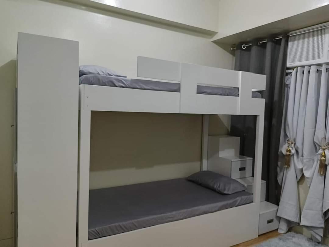 Budget Accommodation Holland Park Condominium Southwoods Binan Laguna Jalang Buitenkant foto